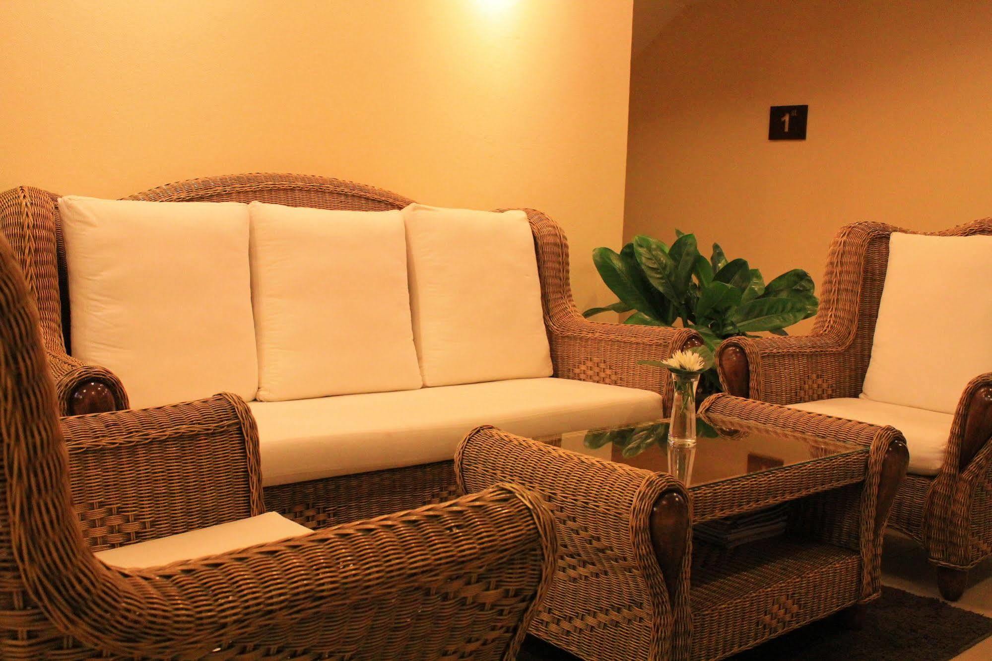 Hotel S.B.Living Place Phuket Exterior foto